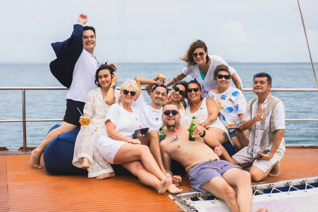 PRIVATE CATAMARAN CHARTER